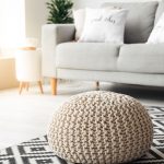 divano con pouf staccabile